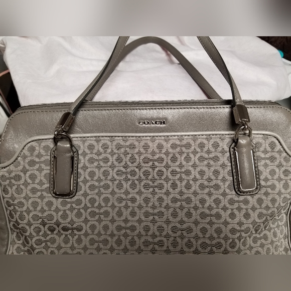 Coach - Used - Excellent Condition - Light Grey Shoulder bag - Picture 2 of 11